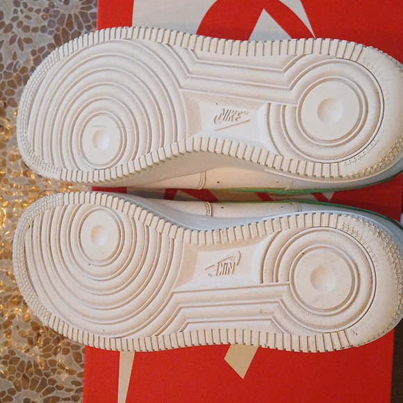 Nike Air Force Ones - Picture 4 of 5